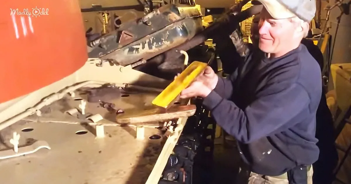 Gold Found in Russian Tank