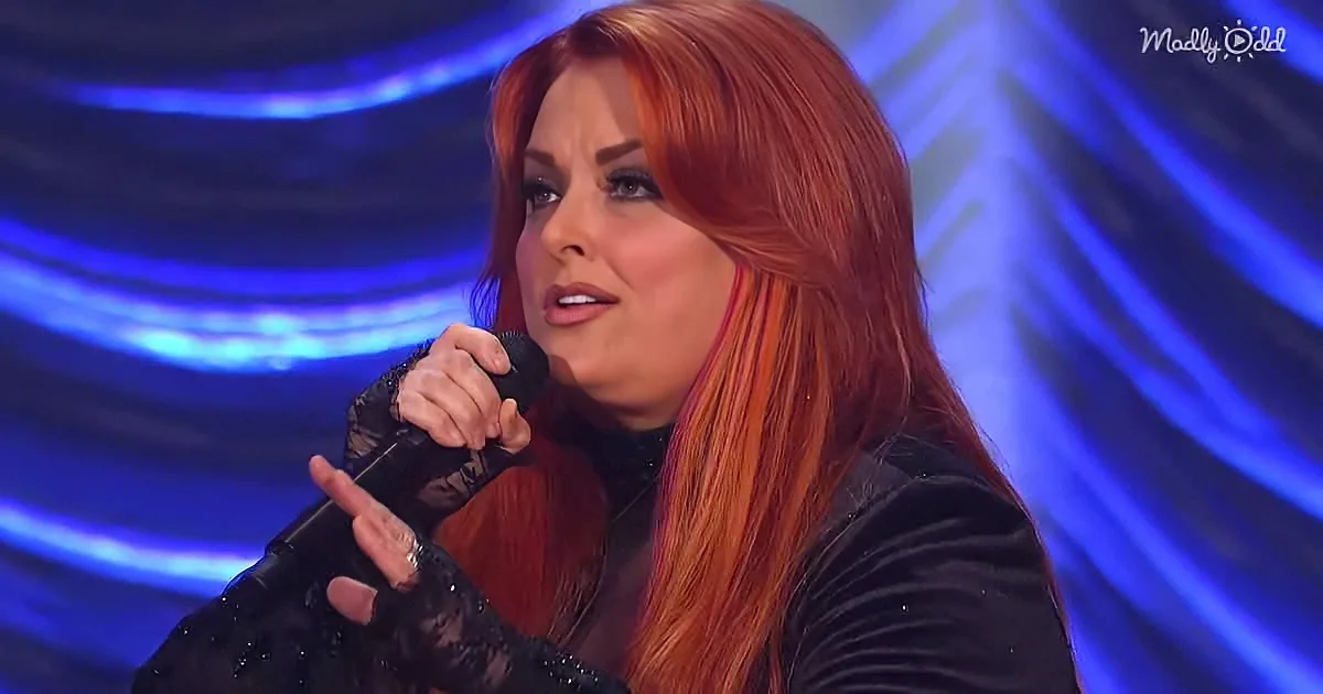 Wynonna Judd Honors Her Mother With Emotional Performance