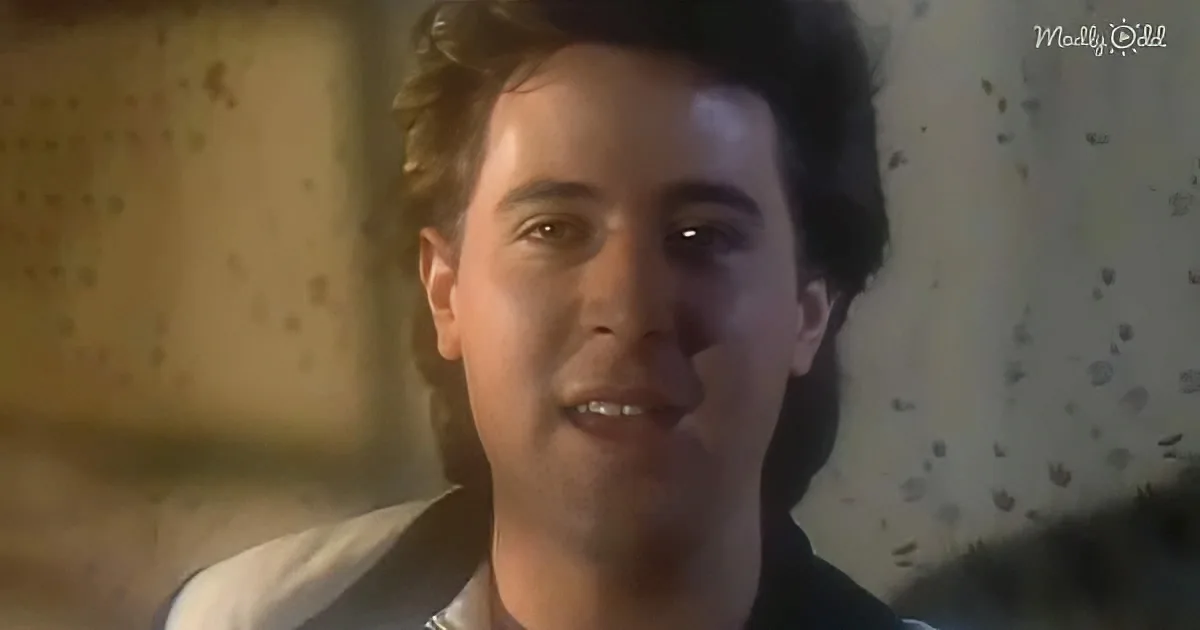 Vince Gill's 1984 Country Music Video 'Turn Me Loose' Is Full of Chuckles