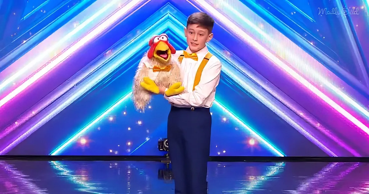 Jamie Leahey & his cheeky hen on AGT