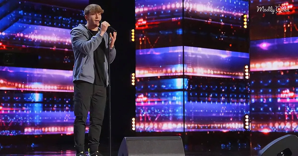 Lee Collinson on AGT