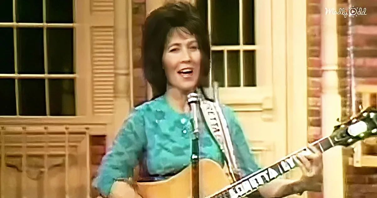 Loretta Lynn''s Greatest Hidden Gem From 1964, ''Wine, Women and Song''