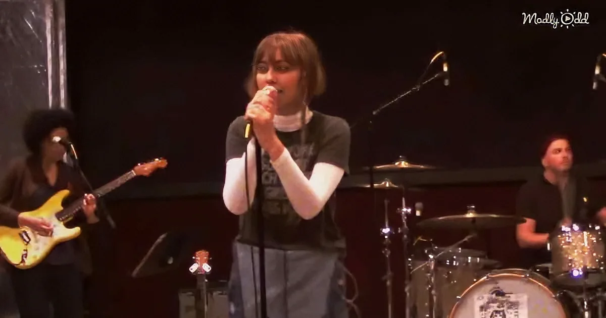 B1 AGT icon Grace VanderWaal