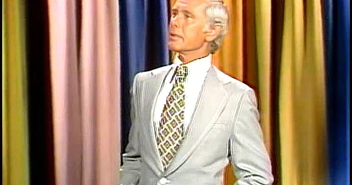 Johnny Carson's 4th of July Monologue (1975)