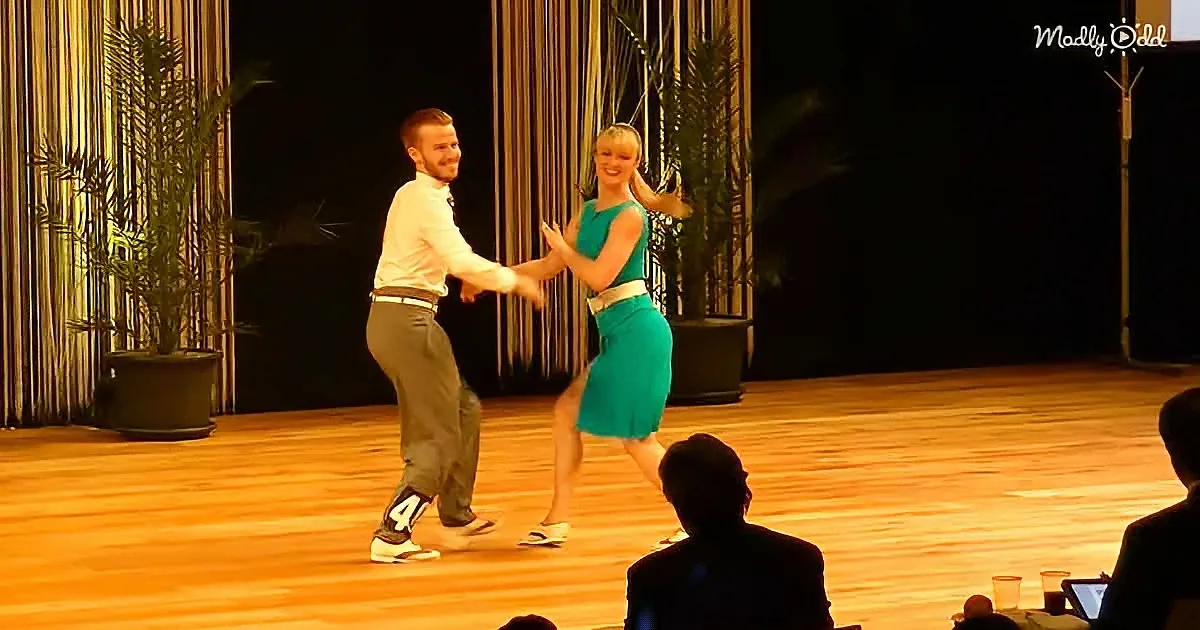 Couple's Boogie Woogie dance performance