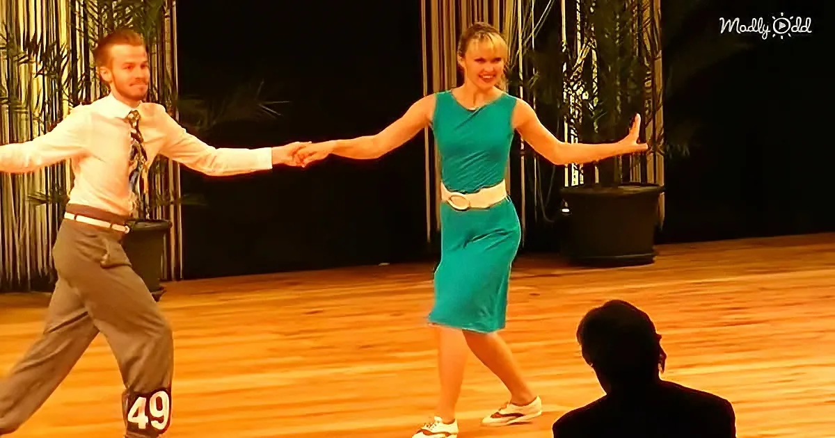 Couple's Boogie Woogie dance performance