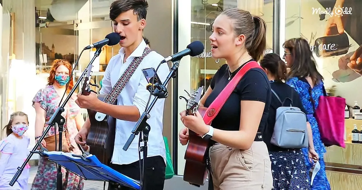Allie Sherlock street performance - "Unchained Melody" duet
