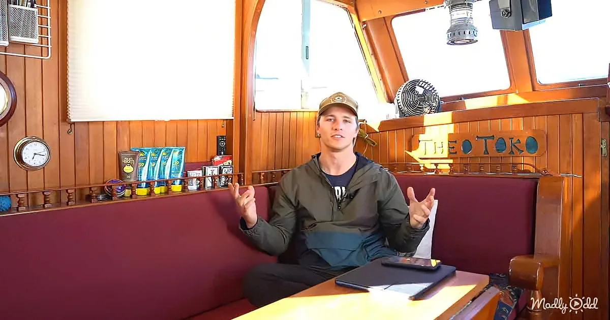 Houseboat tiny home