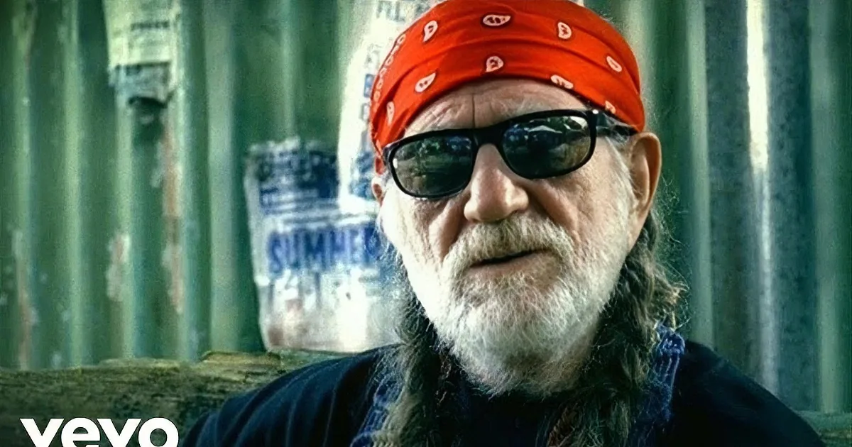 Willie Nelson Lights up YouTube With 'The Harder They Come'