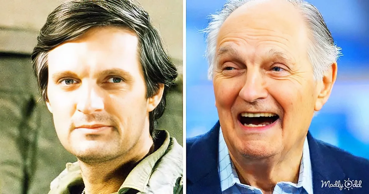 A man with dark hair in a green shirt and another with white hair in a blue suit, both smiling.