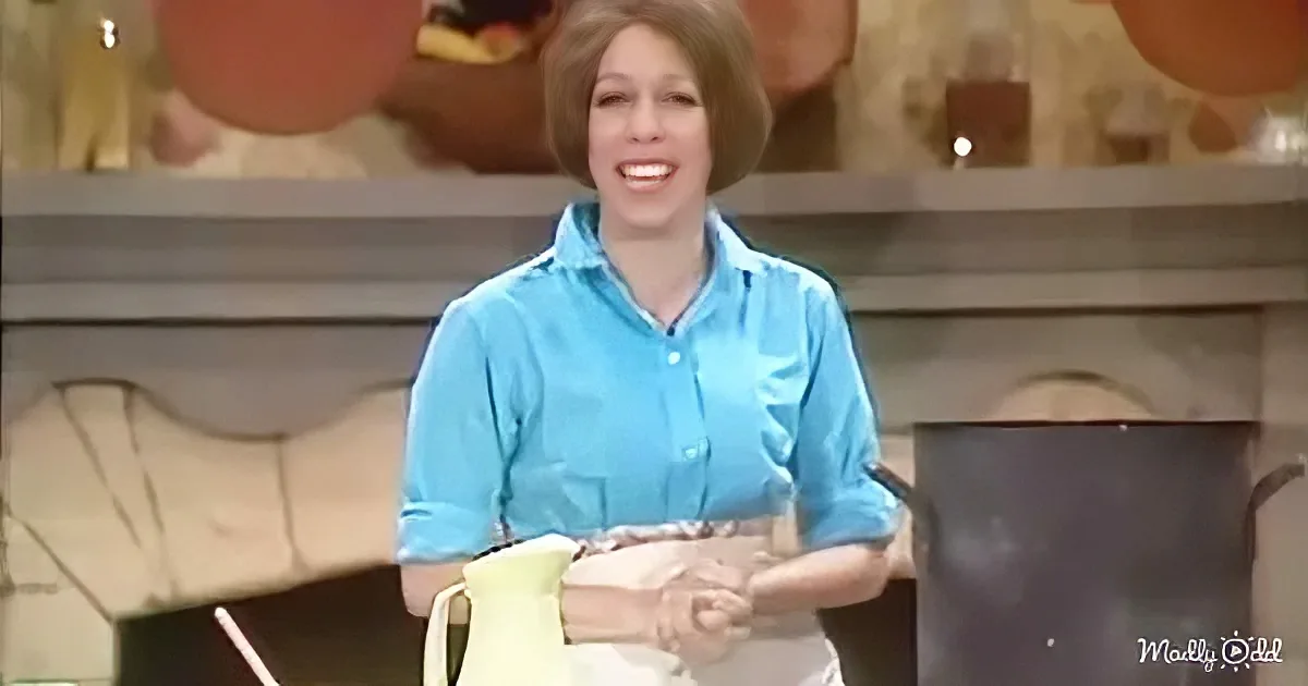 Carol Burnett Cooks up Laughs in a Hilarious Julia Child Inspired Skit