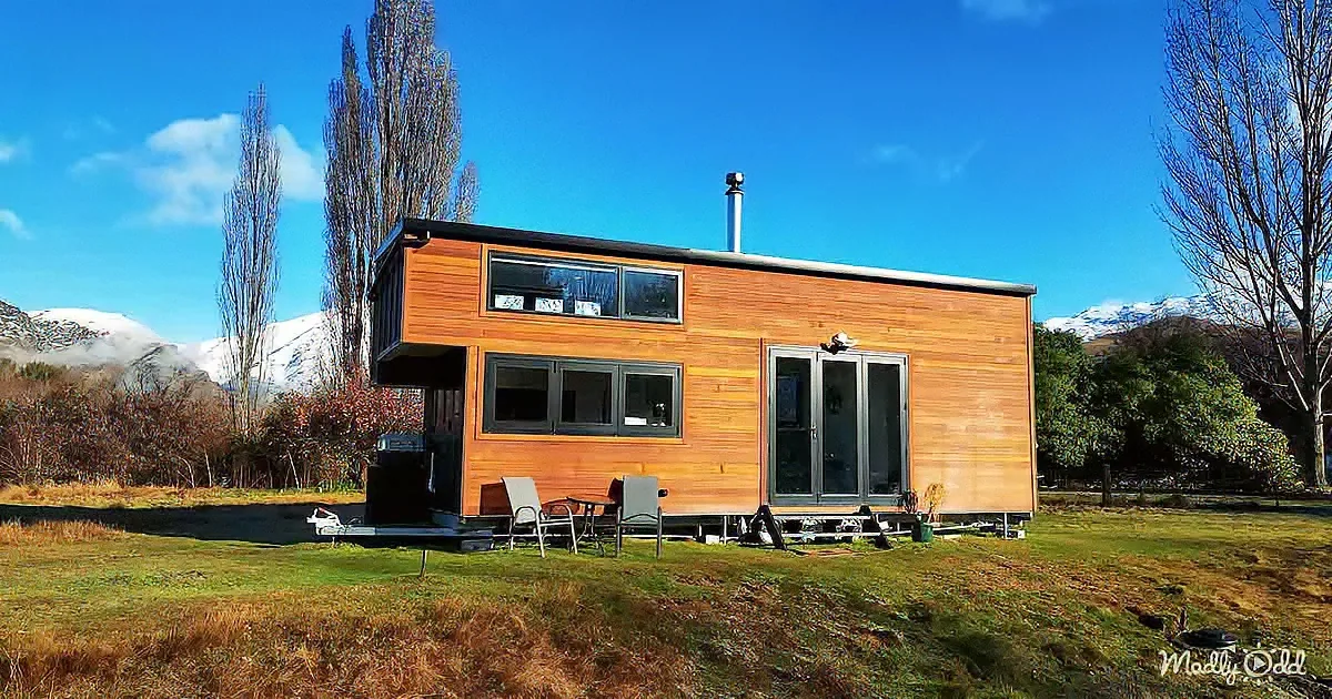Modern tiny house