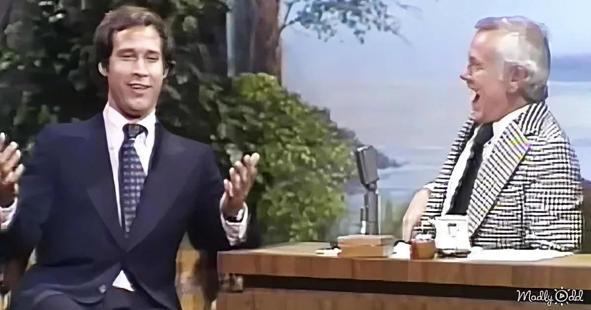 Chevy Chase Shows Johnny His Hilariously Famous 'Fall' Gag