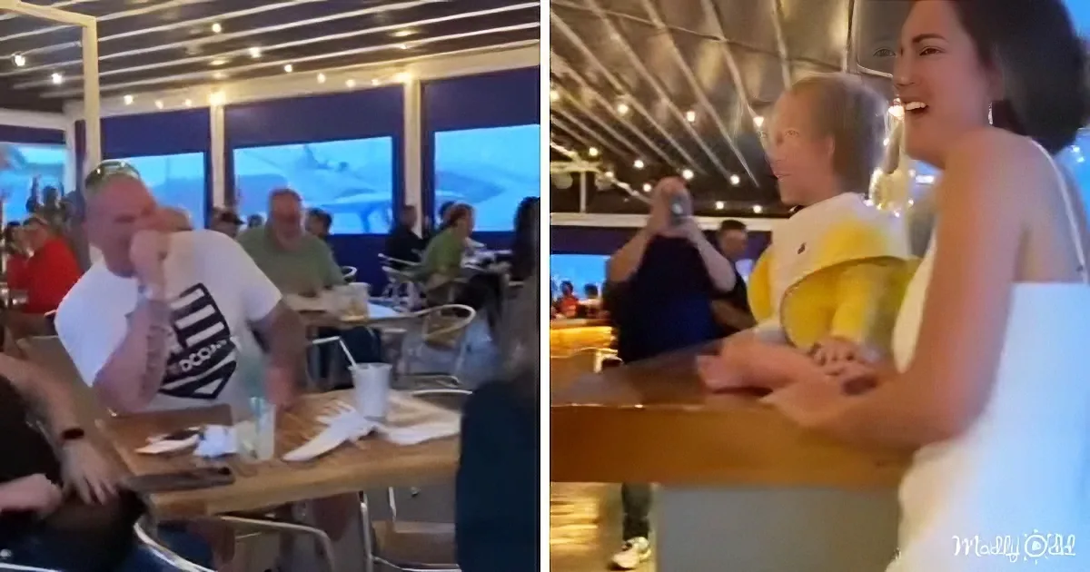 Random Strangers at a Restaurant Making a Baby's Day Better