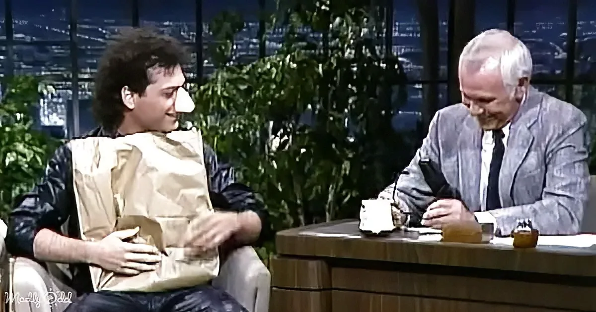 Howie Mandel and Johnny Carson