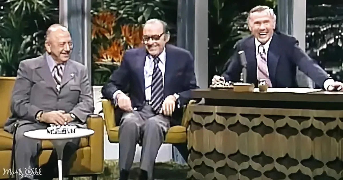 Legendary 'Looney Tunes' Voice Mel Blanc Cracks up Johnny Carson's Crowd