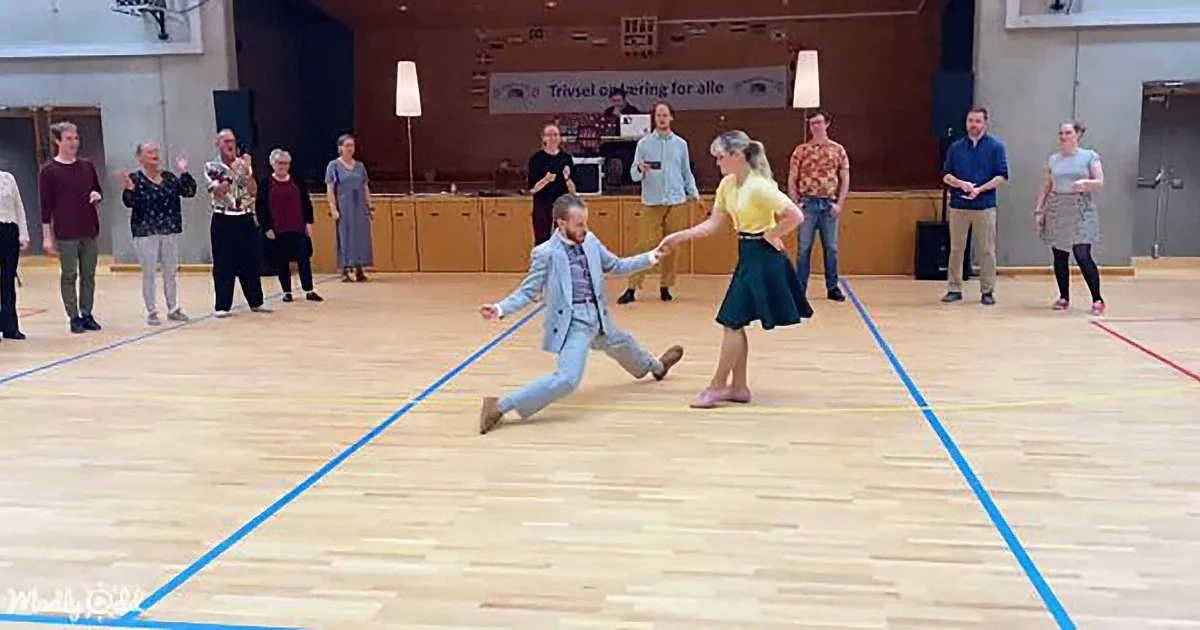 Incredible Swing Dancing to 'Rock Around the Clock'
