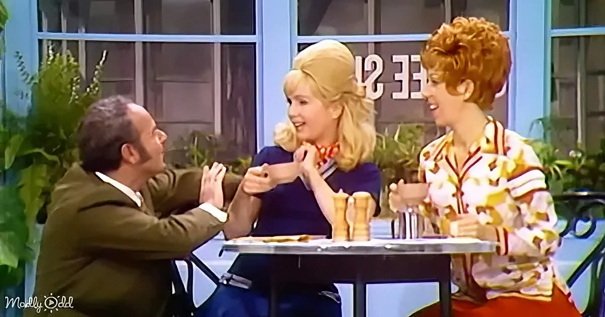 Carol Burnett, Harvey Korman, and Debbie Reynolds