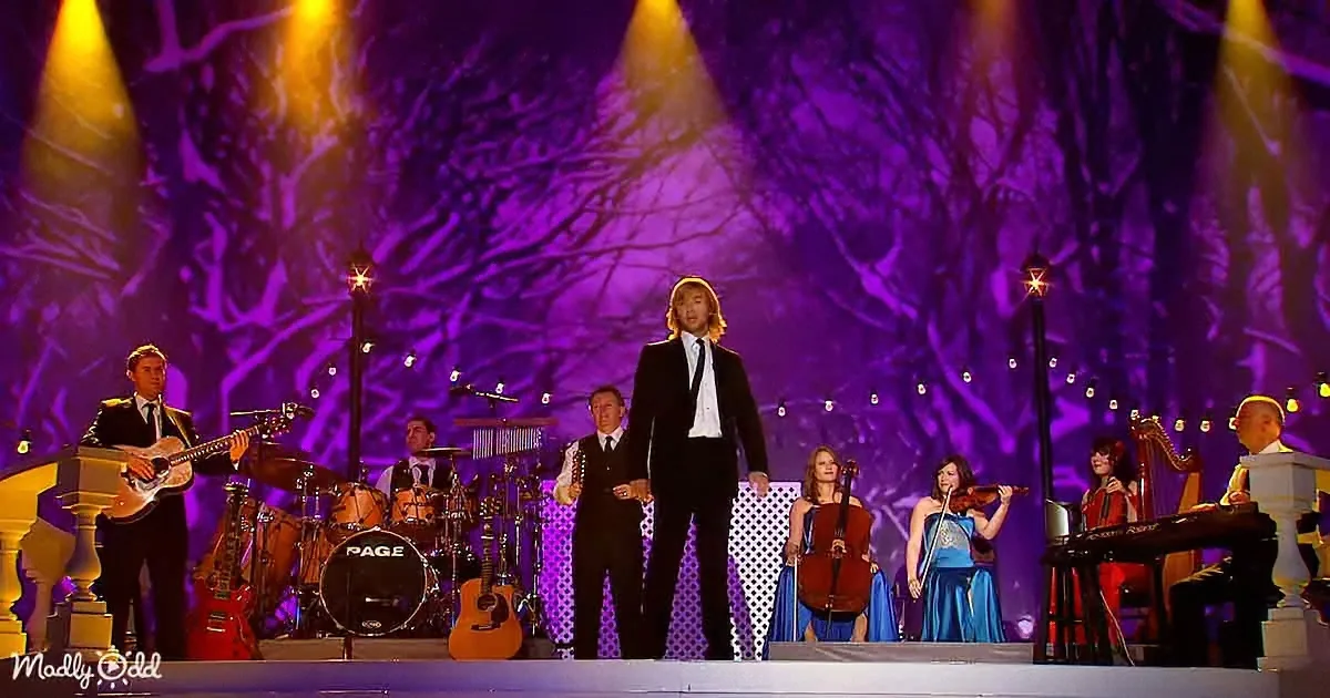 Celtic Thunder Nails Mariah Carey's 'All I Want for Christmas'