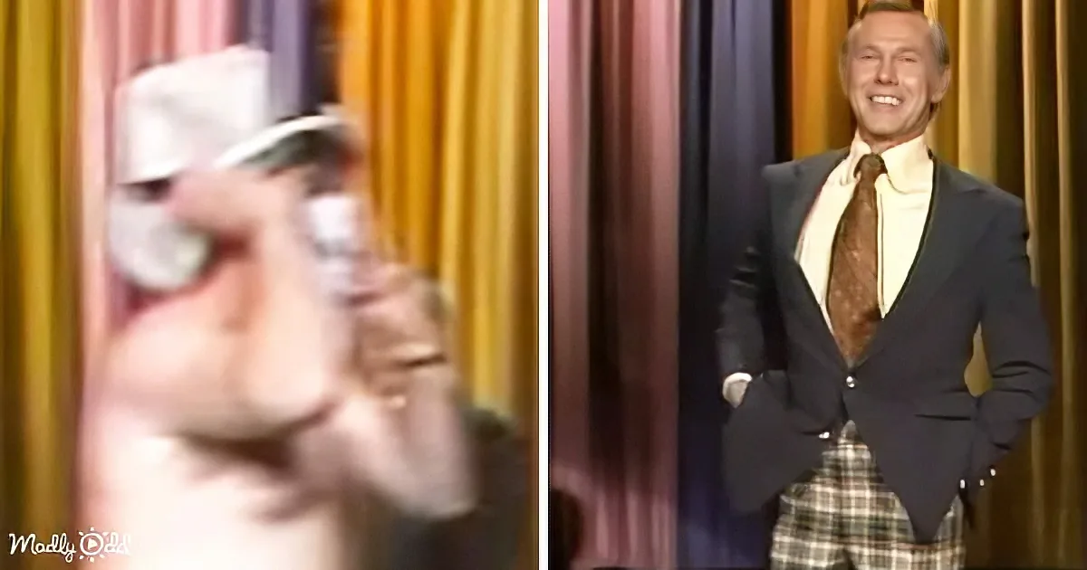 A Streaker Crashes Johnny Carson's Monologue and TV History Is Made