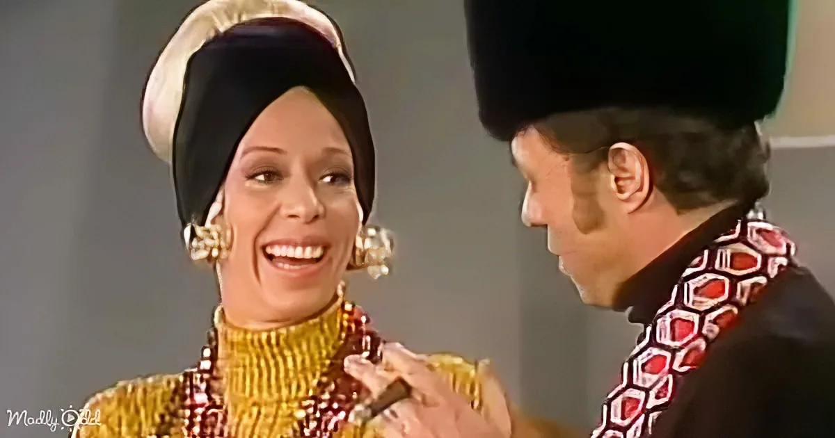 Carol Burnett's 'Pta' Skit Is Side-Splittingly Funny