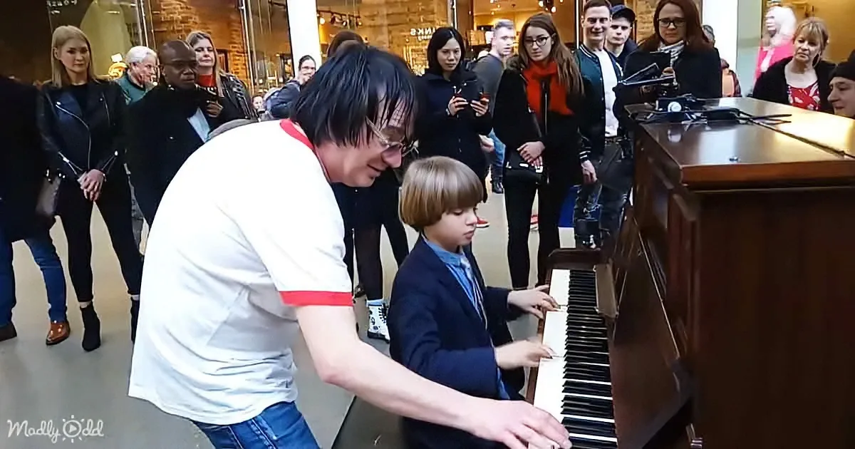 Terry Miles and an 8-Year-Old Boy Have Fun Playing a Public Piano