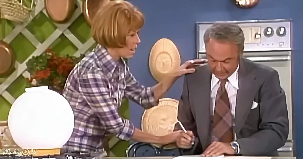 Carol Burnett and Harvey Korman