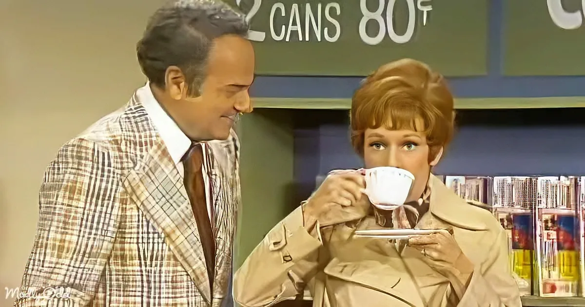 'The Queen of Comedy Strikes Again: Carol Burnett's Epic 'Commercials' Skit'