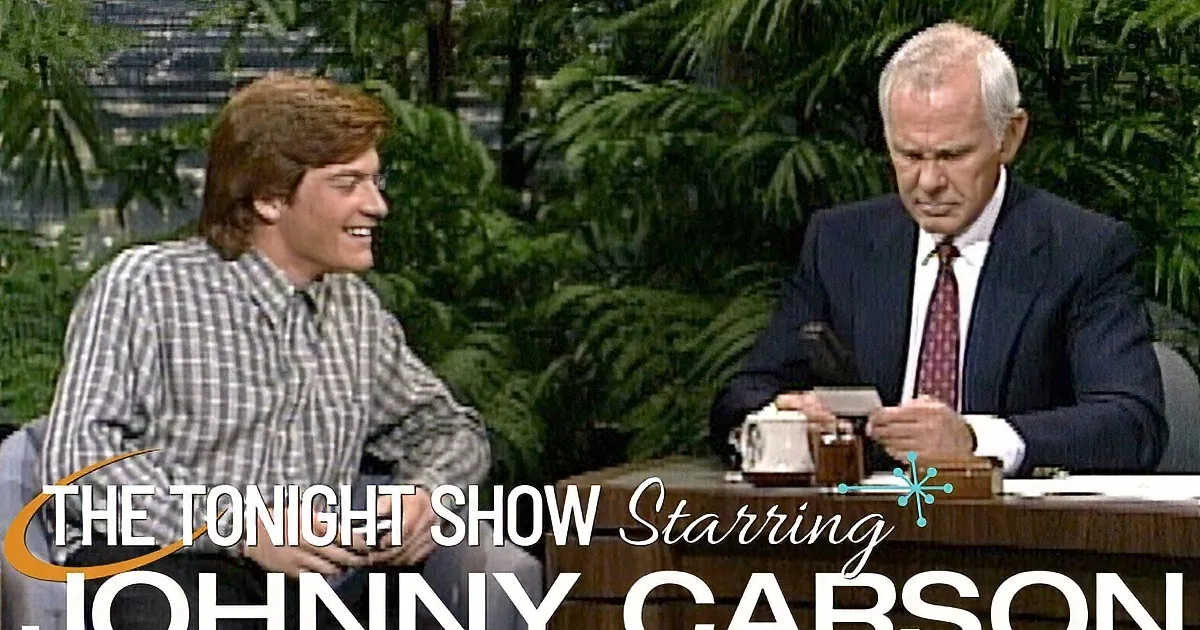 Jason Bateman's Fake Id Story Leaves Carson in Stitches