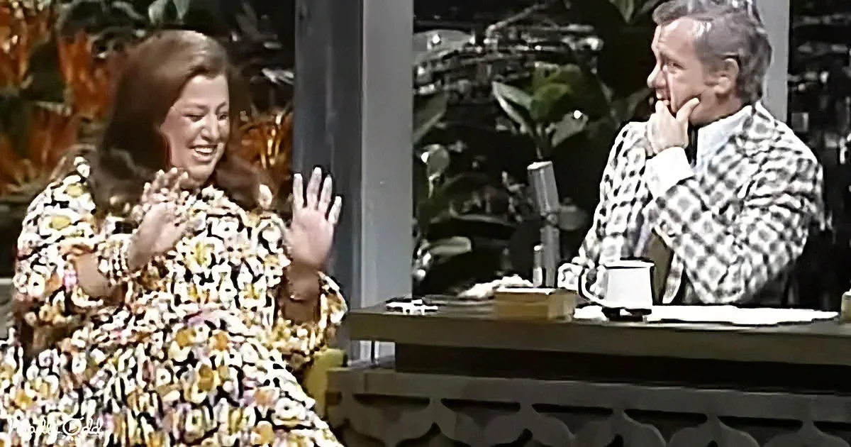 Cass Elliot and Johnny Carson