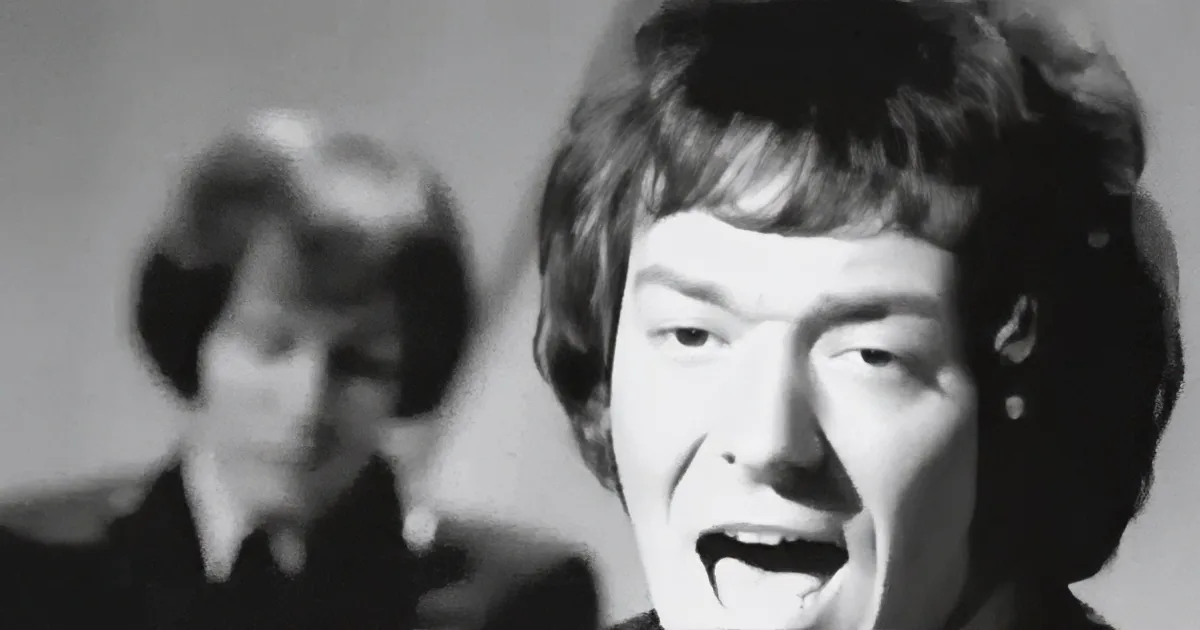 The Hollies' Emotional 1969 Performance of 'He Ain't Heavy, He's My Brother'