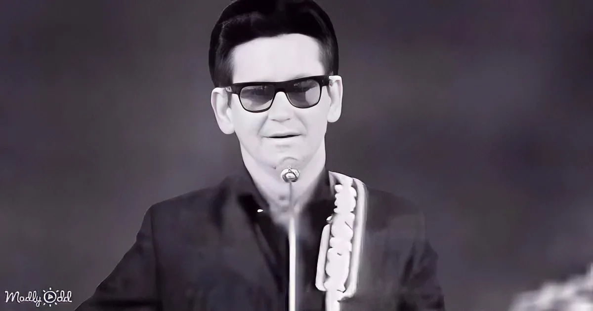 Relive the Magic of Roy Orbison's 1960 Hit 'Only the Lonely'