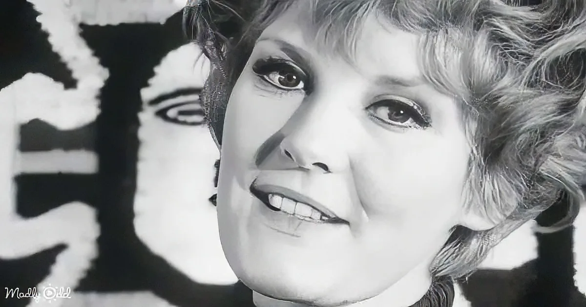 Experience the Magic of 1964 With Petula Clark's 'Downtown' in Stereo