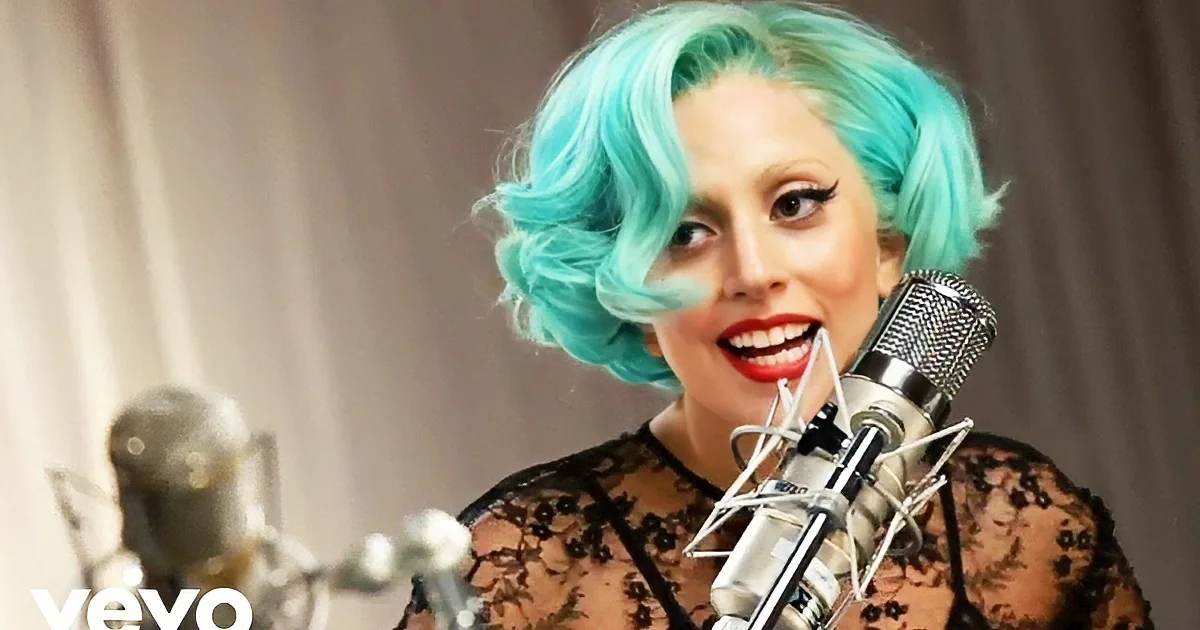 ''Tony Bennett and Lady Gaga''s 2011 Timeless Duet: ''the Lady Is a Tramp''''