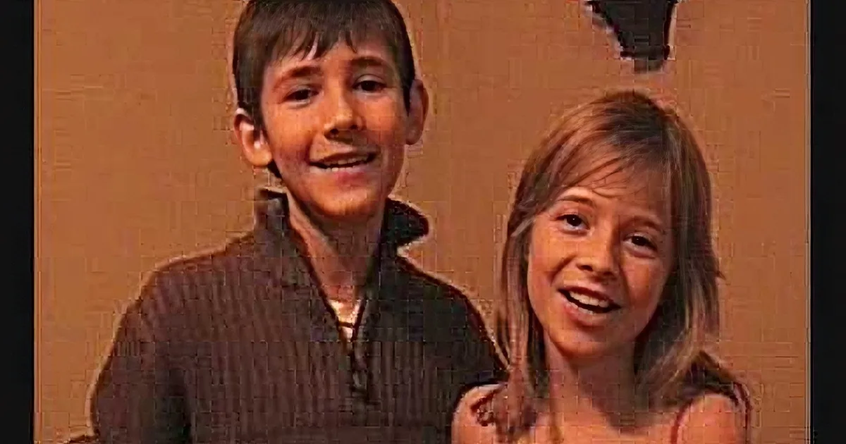 Witness the Enchanting Sibling Harmony in 'You Are My Sunshine'