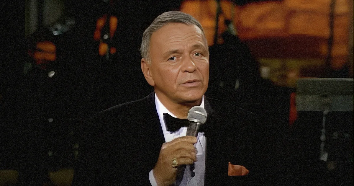 Experience Frank Sinatra's Unforgettable 1982 Performance of 'Send in the Clowns'