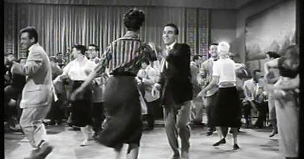 50s Era Swept by This Billy Haley and the Comets Hit