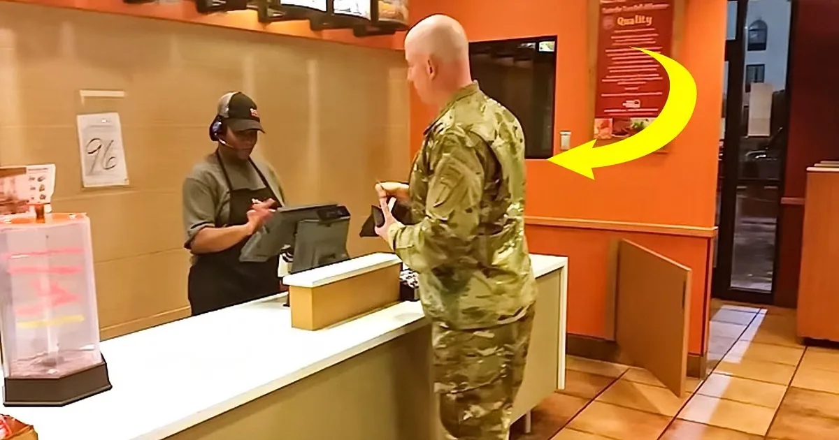 Soldier's Heartwarming Act Feeds Hungry Boys at Taco Bell on Rainy Alabama Night