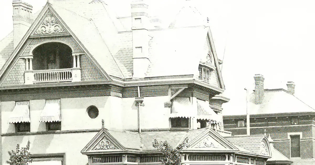 Strange Things Old Homes Used to Have