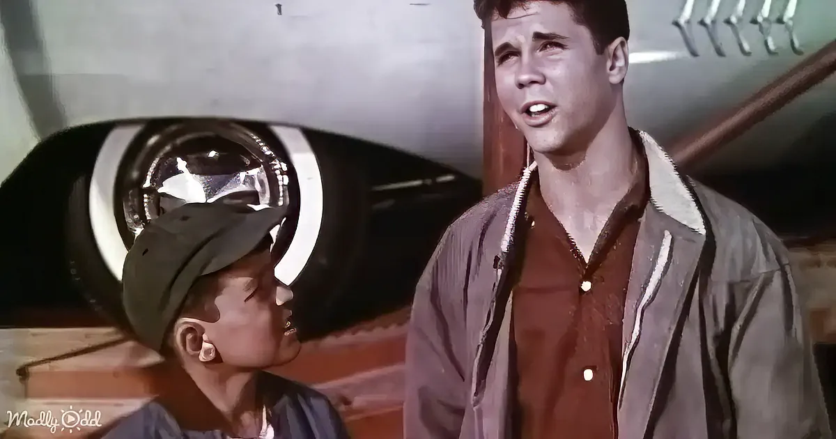 Wally and Beaver Turn Into Car Salesmen for a Classic 1960 Ford Ad