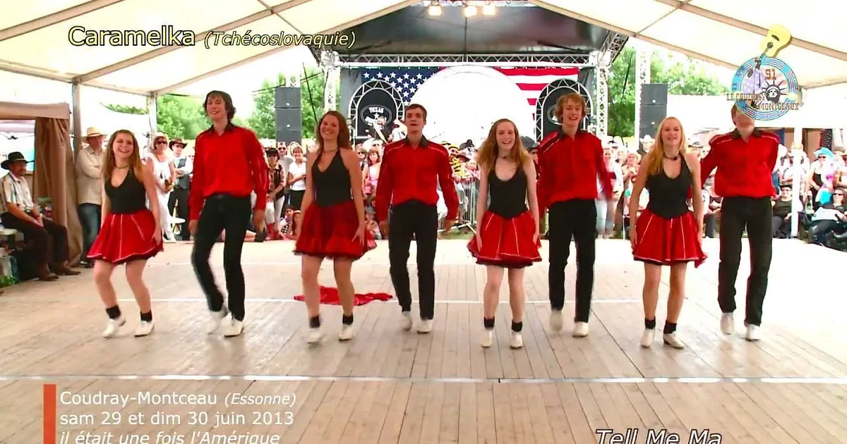 Tap Dancers Tip Hats and Unleash a Country Dance the Crowd Can't Resist