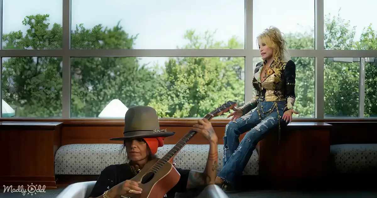 Dolly Parton & Linda Perry Stir up Those '90s Vibes We All Miss With 'What's Up'