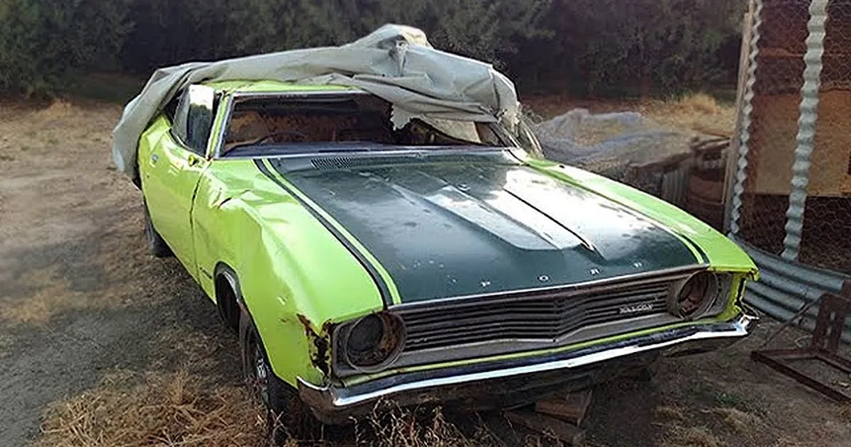Son's Restoration of 45-Year-Old Family Car Melts Hearts, Gets 14m Views