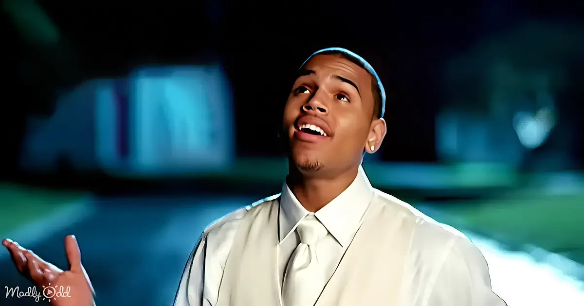 Chris Brown's Soulful 'This Christmas' Touches 77 Million Hearts