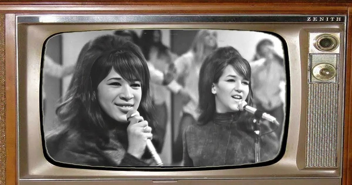 The Ronettes Blew the Roof off With These Iconic Hits Live in ''66