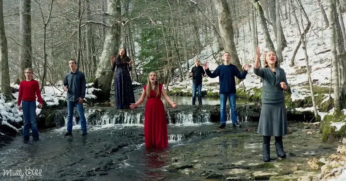 ''Heartwarming Nostalgia: Galicinski Family''s ''O Holy Night'' Acapella From 1965''