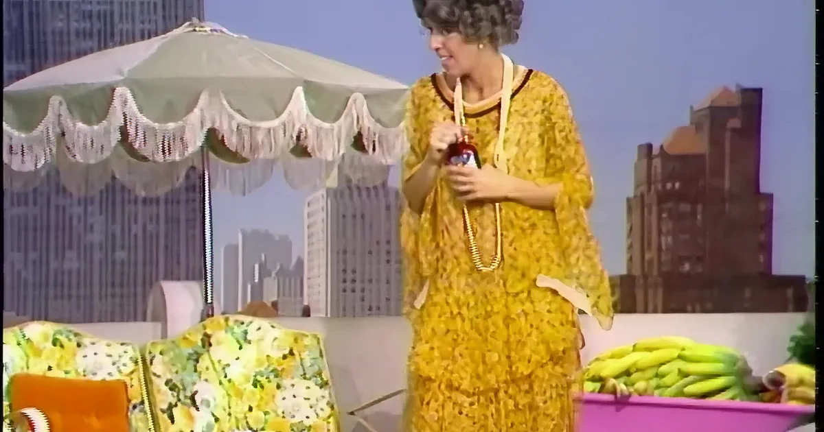 Carol Burnett Laugh-out-Loud Interview as King Kong's Wife