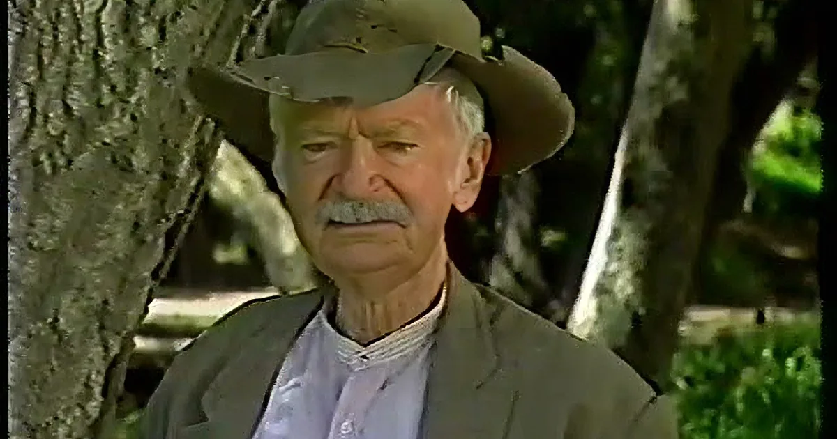 1.5 Million Viewers Relive 'Beverly Hillbillies' 1993 Emotional Jed Clampett Dance