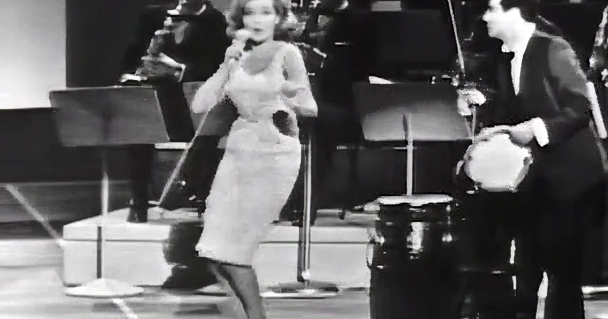 1963's Abbe Lane Stuns With Gorgeous Look, Lovely Voice With 'Perfidia'