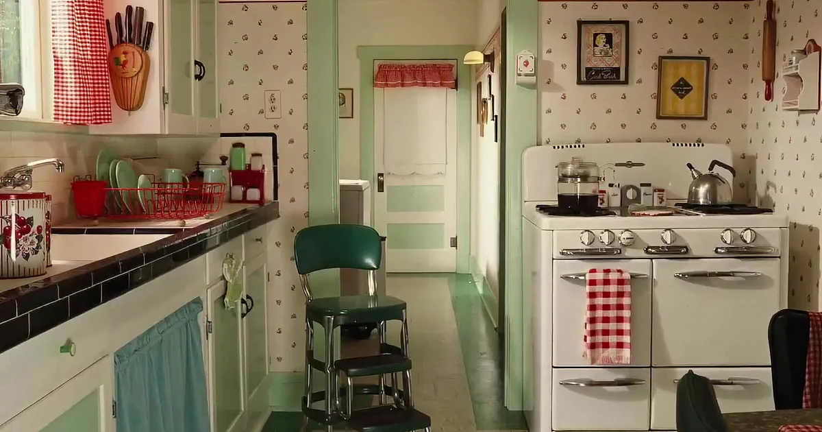 '1940s Homes: They Don't Build Them Like This Anymore, Beautiful & Efficient!'